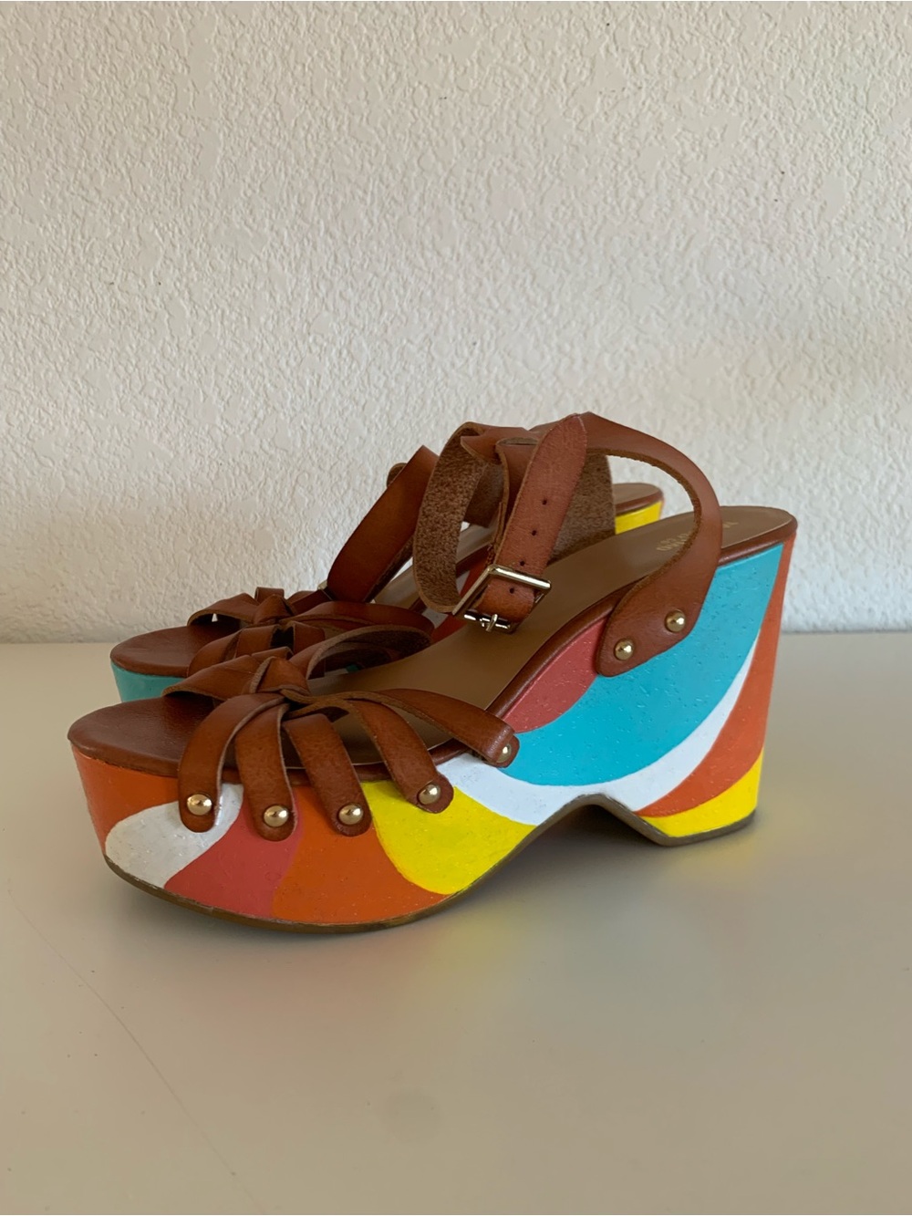 Mossimo Supply Co. Brown Leather Wedge Sandals with Colorful Painted Waves